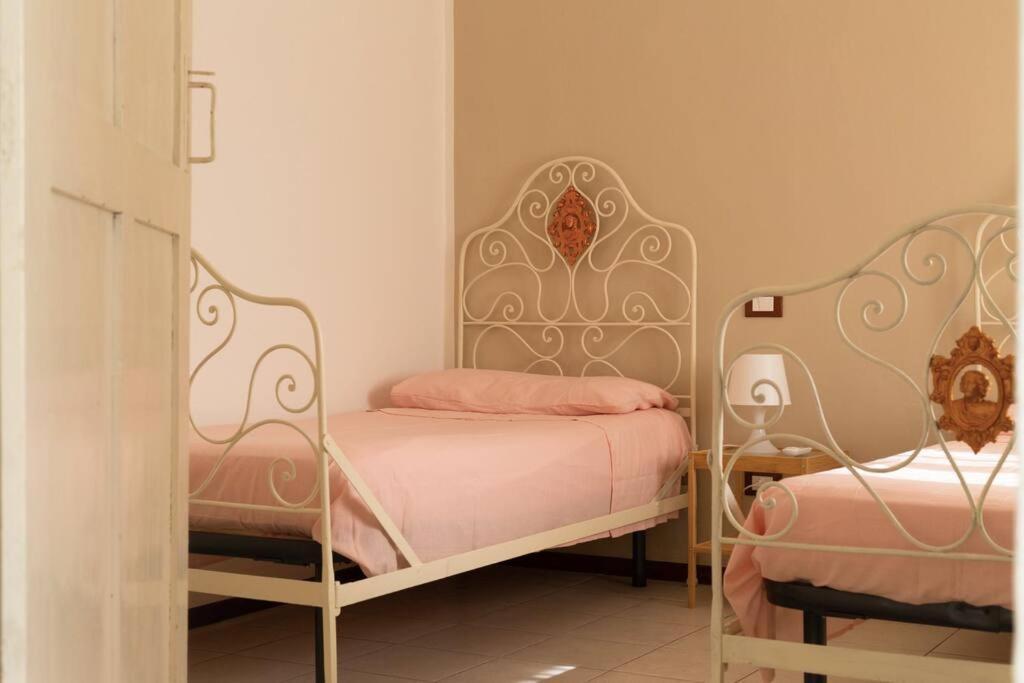 Maria'S Bed - Intero Alloggio Accogliente Dorno Εξωτερικό φωτογραφία